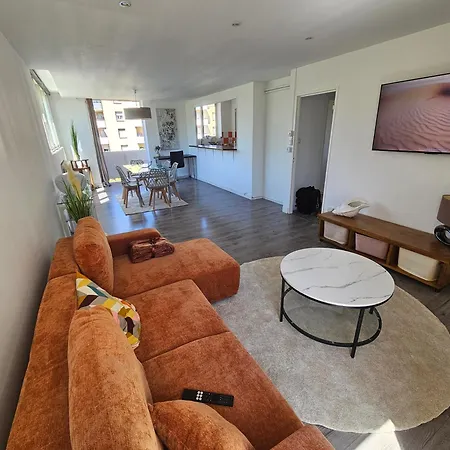 T4 - Au Pied De La Gare - Parking Apartment *